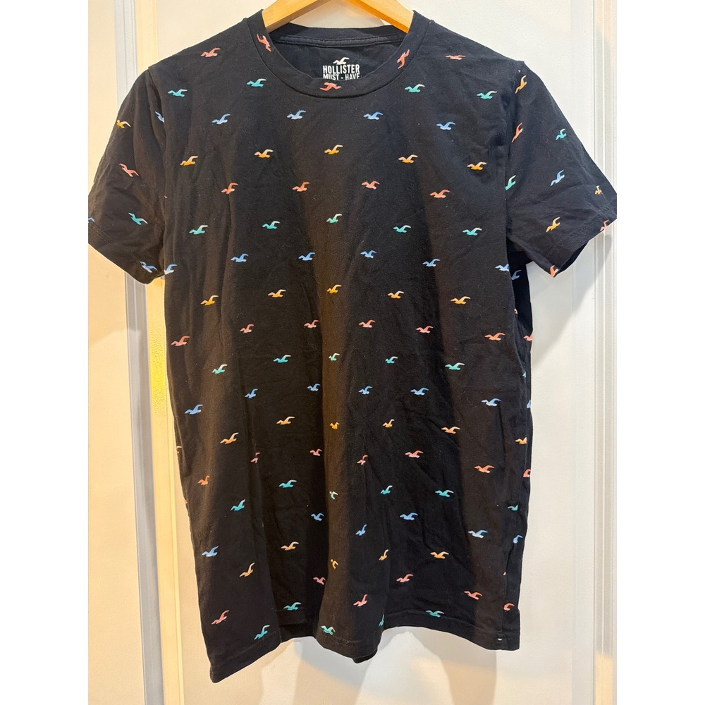 Hollister Mens Small Black All Over Multi Color Seagull Logo T-Shirt 100% Cotton